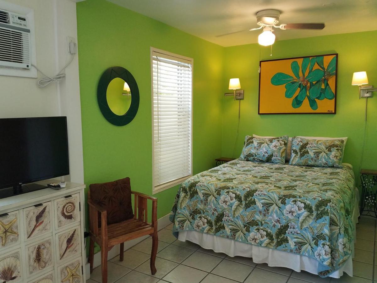 Alexander Palms Court - No Hidden Resort Fees! Key West Esterno foto